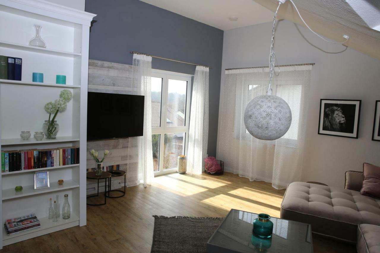 Apartment Mit Designerkueche, Loggia Ludwigsburg Nahe Stuttgart ภายนอก รูปภาพ